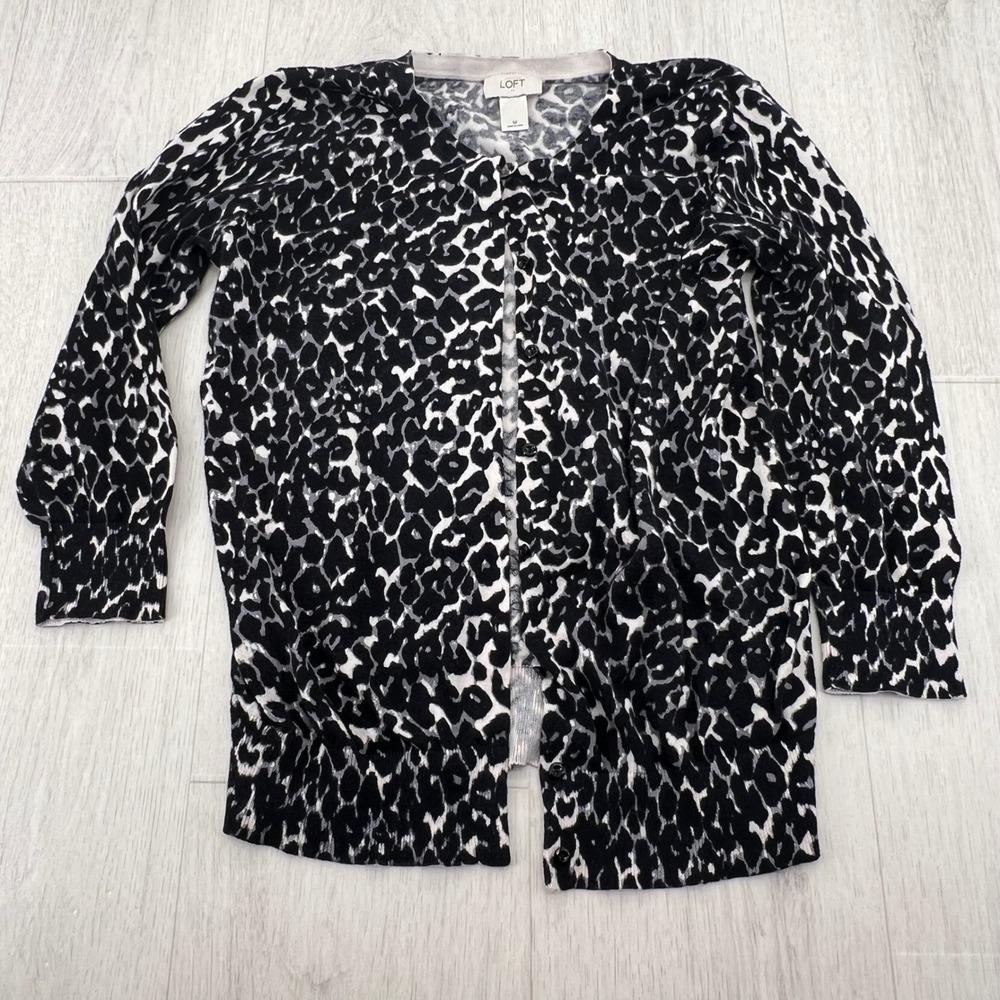 LOFT Leopard Print Cardigan Sweater Black White Long‎ Sleeve Women's Size M
